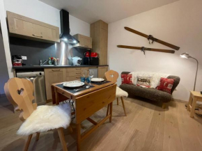 T2 30m2 plein centre, lit fait, linge fourni, WIFI